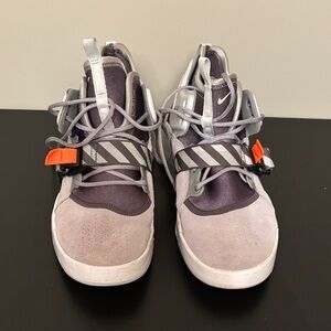 Nike Air Force 270 Sneakers